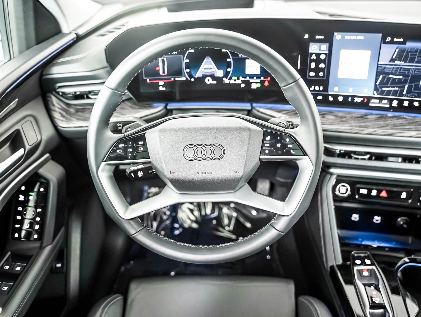Used 2025 Audi Q5 Premium Plus AWD/4WD image 11
