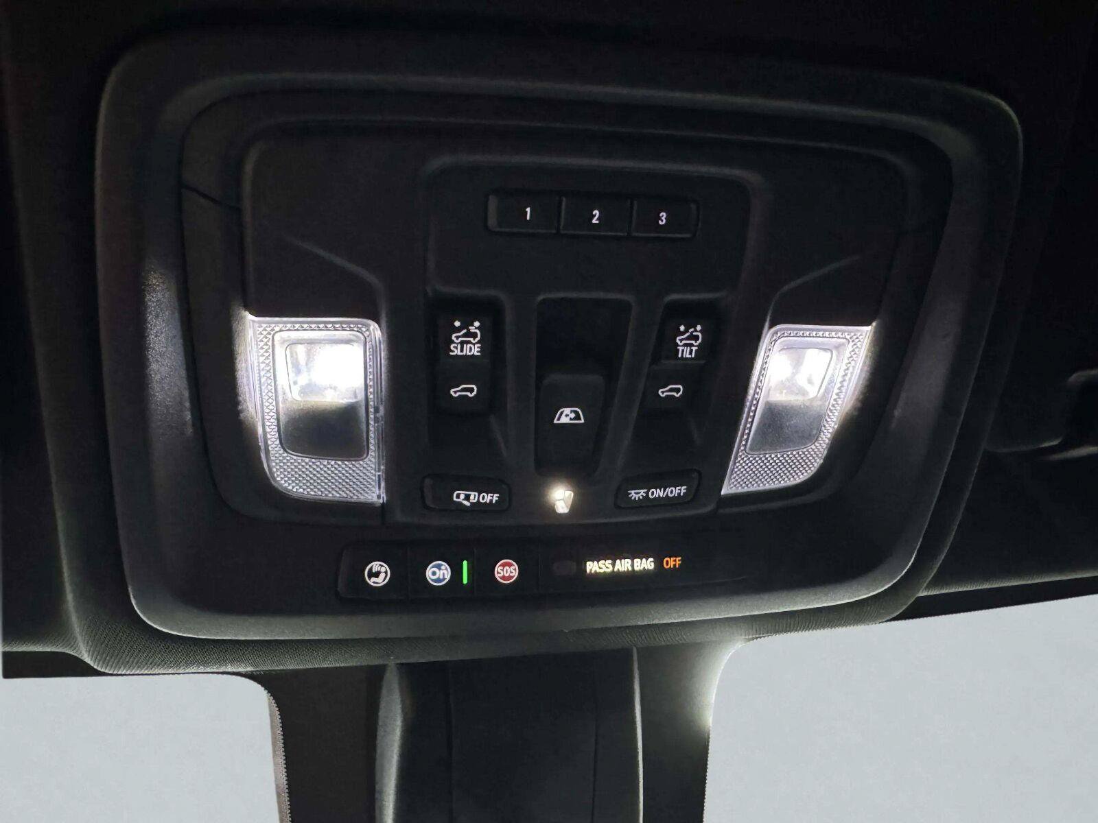Used 2021 GMC Sierra 1500 AT4 w/ AT4 Premium Package AWD/4WD image 37