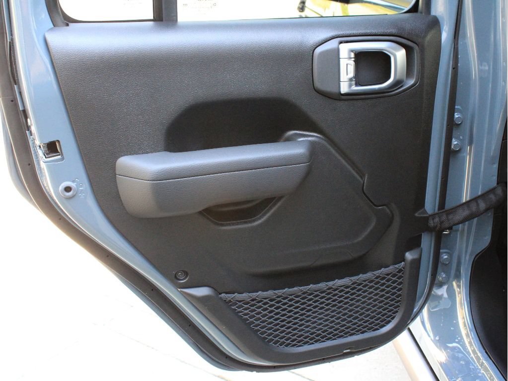 New 2026 Jeep Gladiator Mojave AWD/4WD image 31