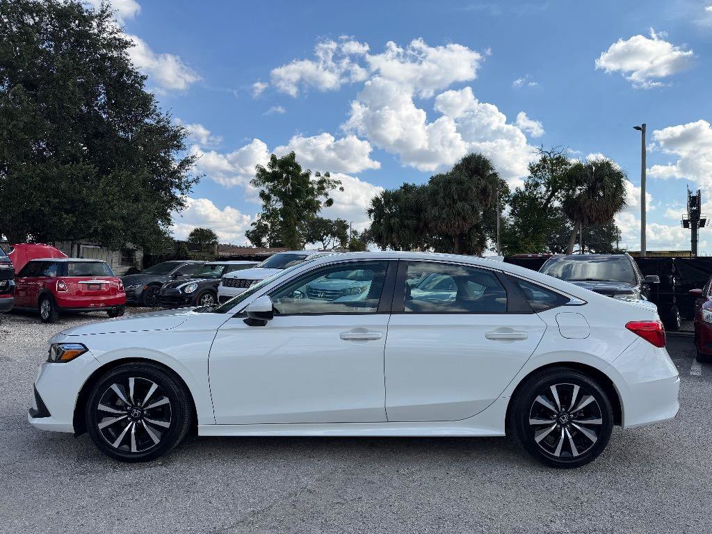 Used 2023 Honda Civic EX image 8