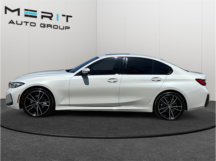 Used 2023 BMW 330i xDrive Sedan w/ M Sport Package image 5