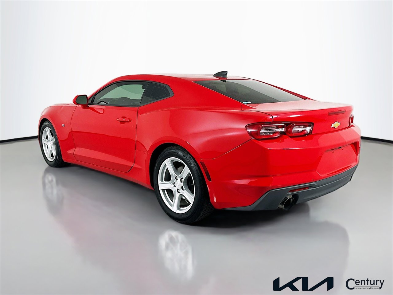 Used 2019 Chevrolet Camaro LT image 7