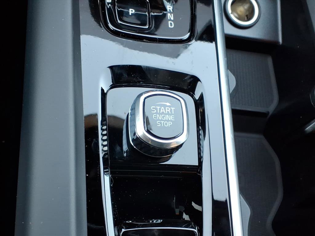 New 2026 Volvo XC60 T8 Plus w/ Protection Package Premier image 19