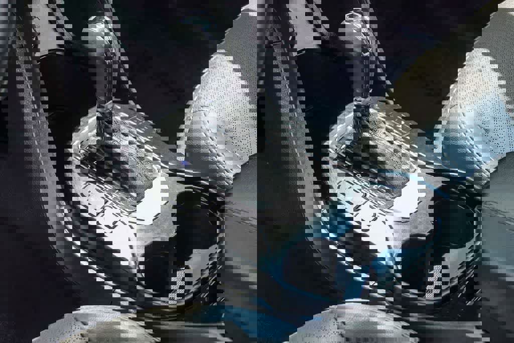 Used 2013 Hyundai Santa Fe Sport w/ Technology Pkg FWD image 18