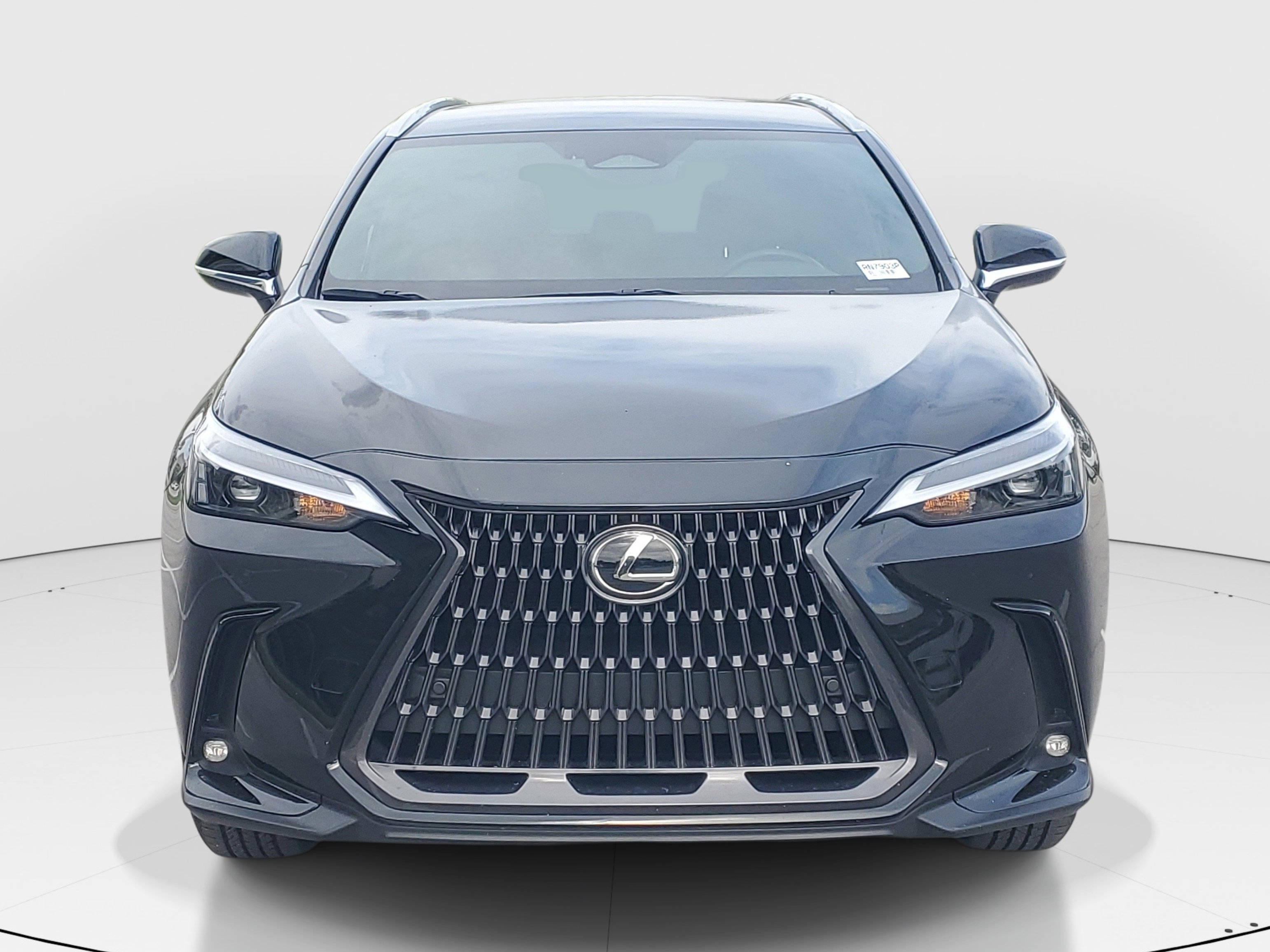 Used 2025 Lexus NX 250 FWD w/ Towing Package (2000 Lbs) image 3