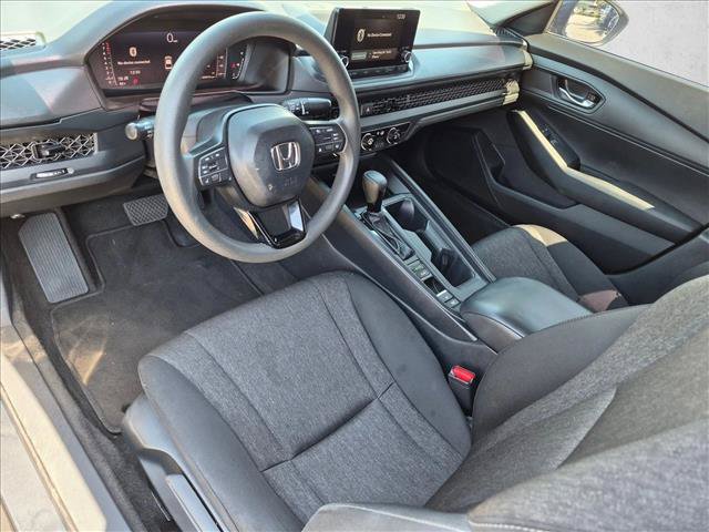 Used 2023 Honda Accord LX image 10