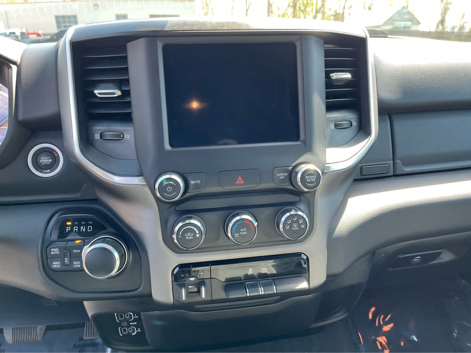 New 2026 RAM 1500 Big Horn AWD/4WD image 15
