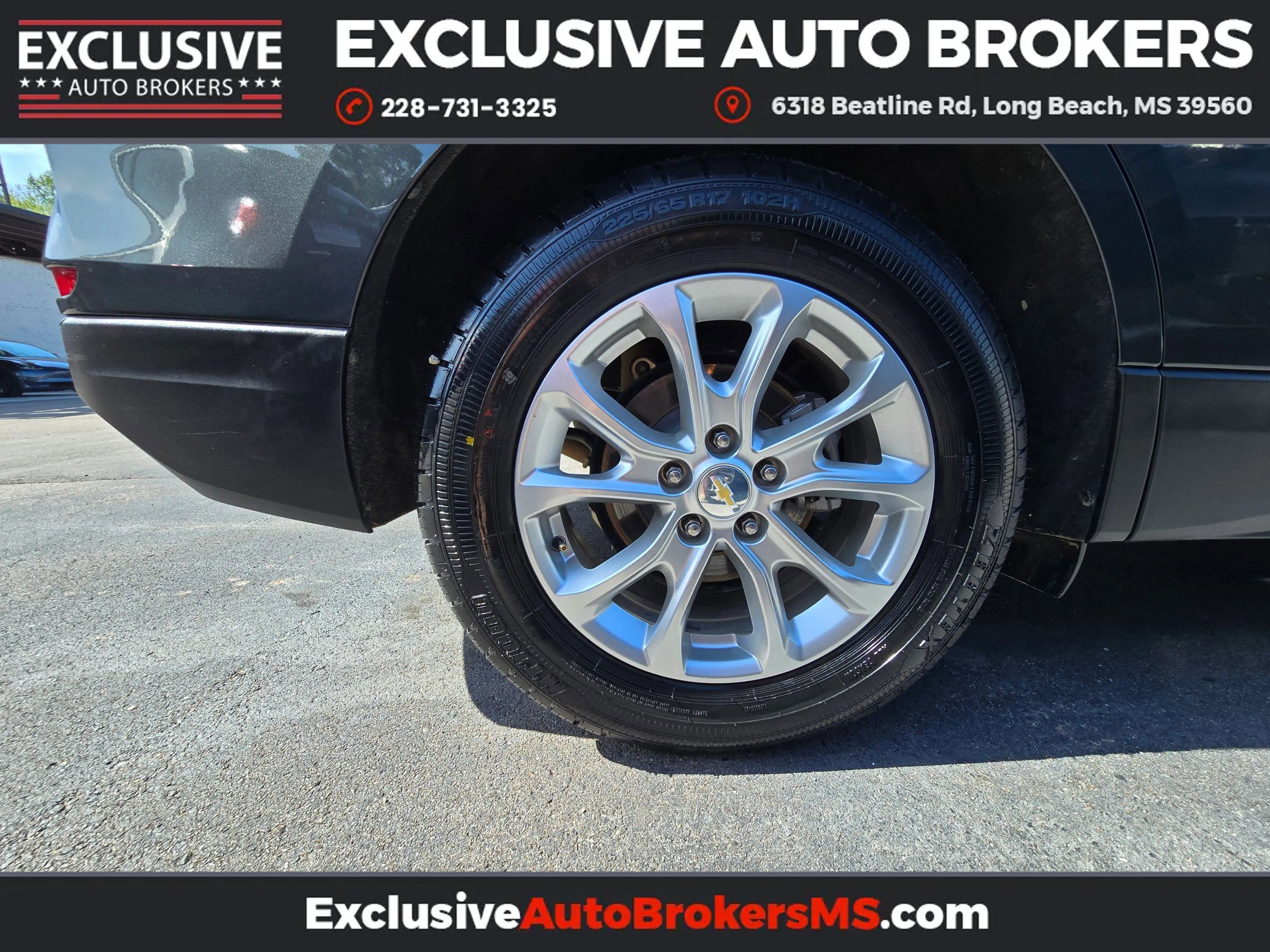 Used 2021 Chevrolet Equinox LS w/ LS Convenience Package image 22