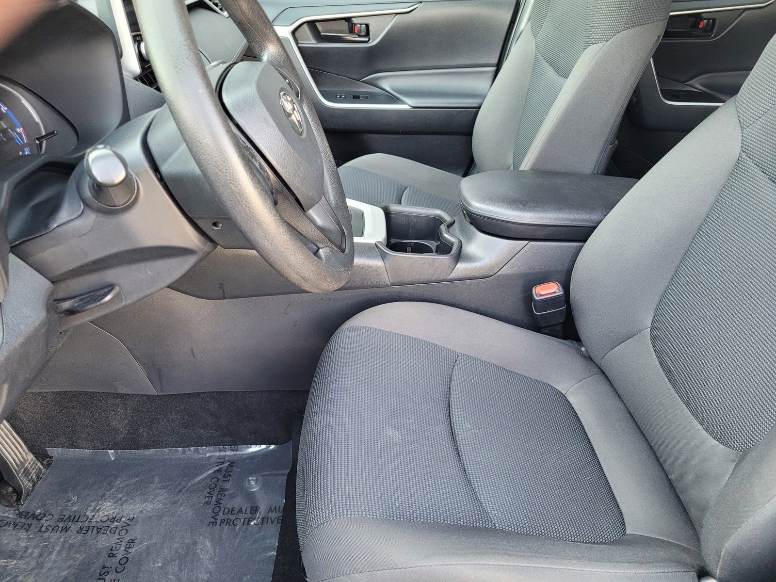 Used 2023 Toyota RAV4 LE AWD/4WD image 21