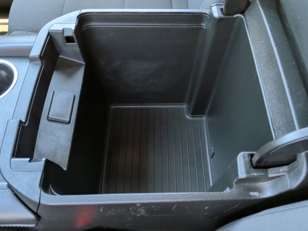 Used 2023 Chevrolet Tahoe 2WD w/ 1FL Safety Package image 32