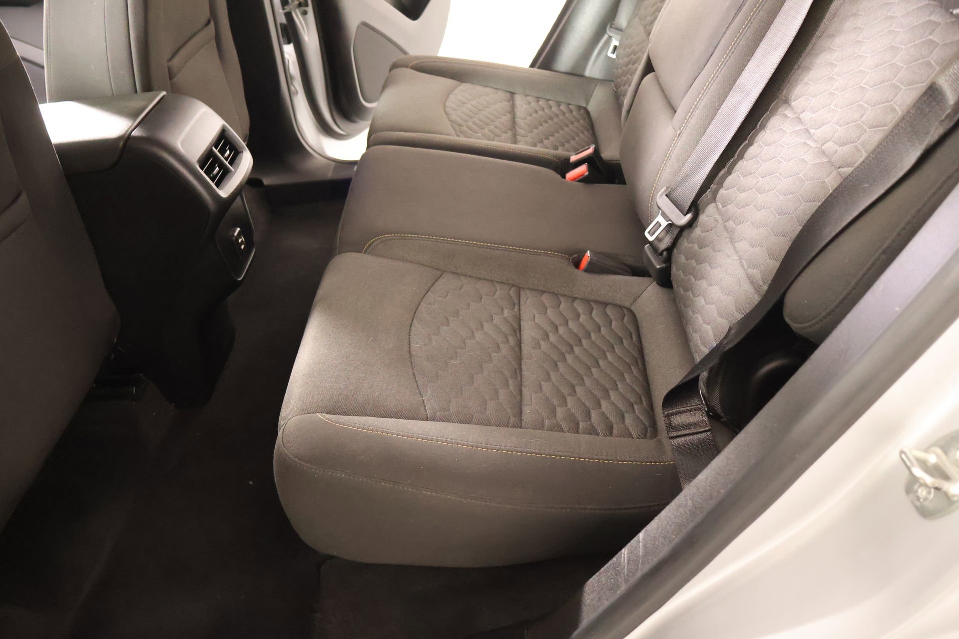 Used 2019 Chevrolet Equinox LT FWD image 12