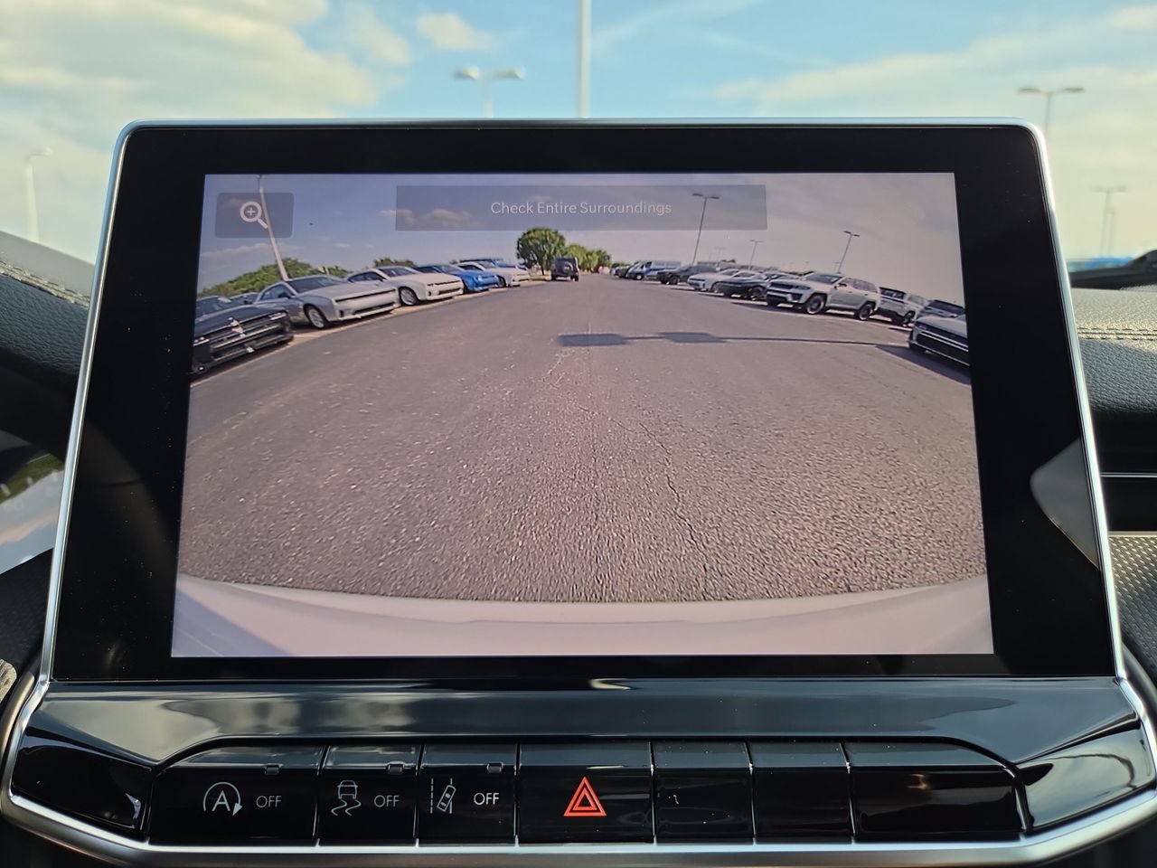 New 2026 Jeep Compass Latitude AWD/4WD image 23