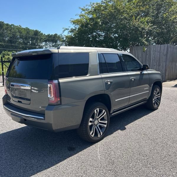 Used 2018 GMC Yukon Denali w/ Denali Ultimate Package RWD image 3