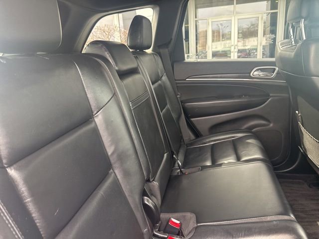 Used 2018 Jeep Grand Cherokee Limited image 30
