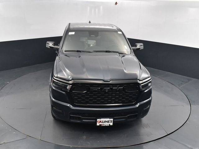 New 2026 RAM 1500 4x4 Crew Cab image 32