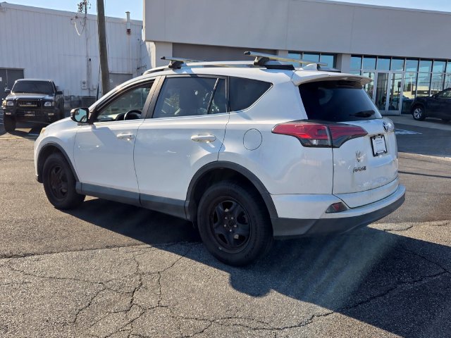 Used 2017 Toyota RAV4 LE w/ All Weather Liner Package AWD/4WD image 9