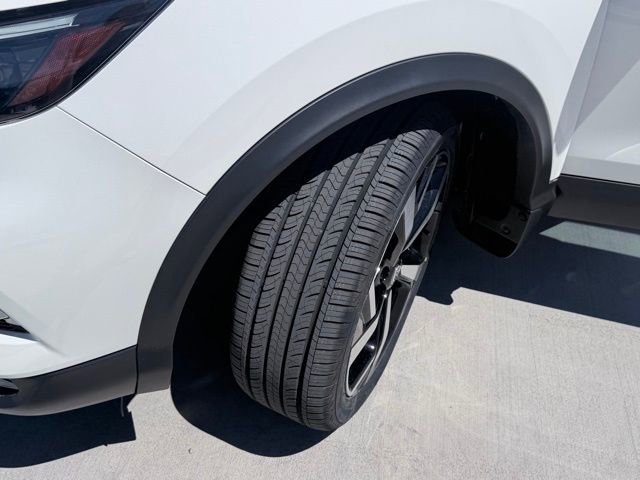 Certified 2022 Nissan Rogue Sport SL w/ Premium Package FWD image 39
