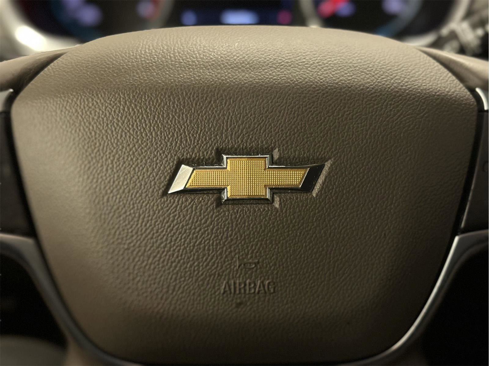 Certified 2020 Chevrolet Traverse LT image 16