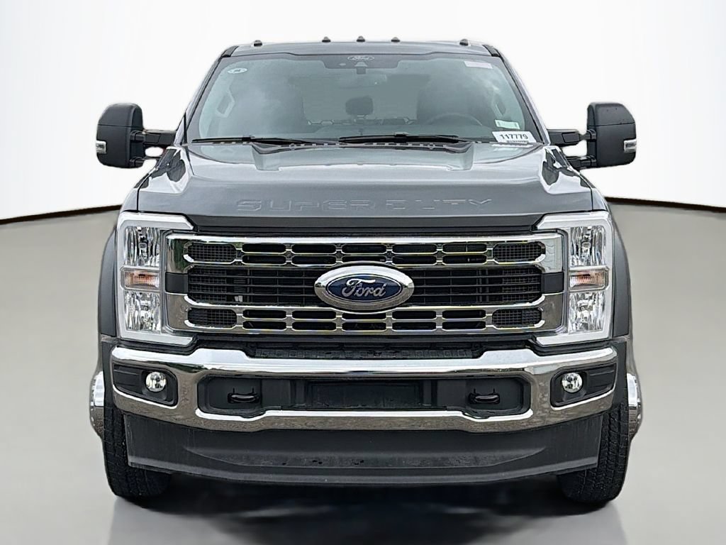 New 2026 Ford F550 4x4 Crew Cab Super Duty w/ XLT Value Package image 11