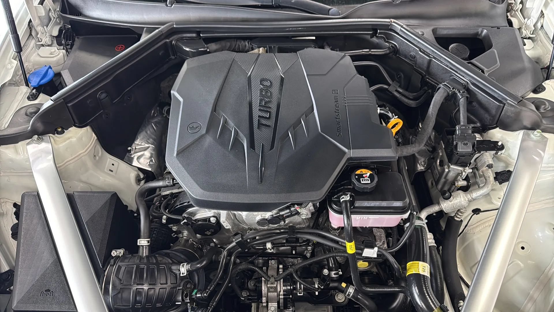 Used 2022 Kia Stinger GT-Line w/ Sun & Sound Package RWD image 46