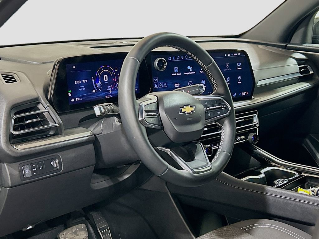 Used 2024 Chevrolet Traverse LT image 7