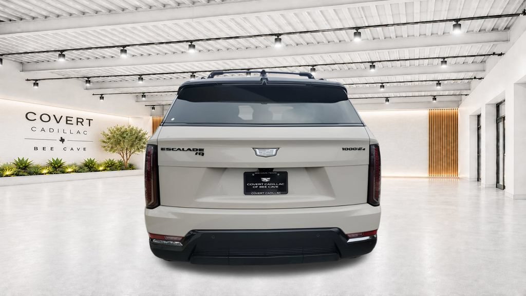 New 2026 Cadillac Escalade IQ Sport 1 w/ LPO, ONYX Package AWD/4WD image 9