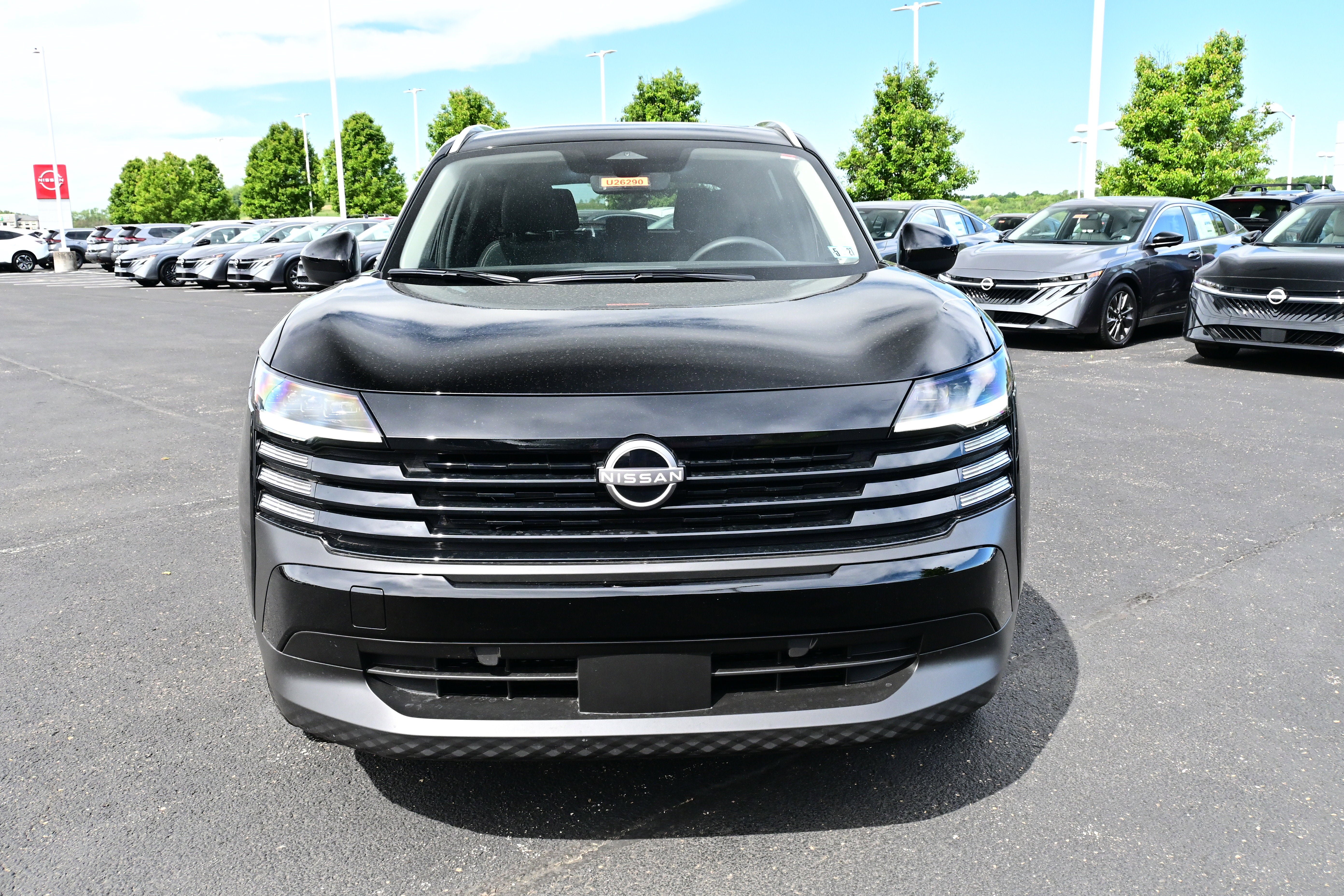 New 2026 Nissan Kicks SV w/ SV Premium Package AWD/4WD image 3