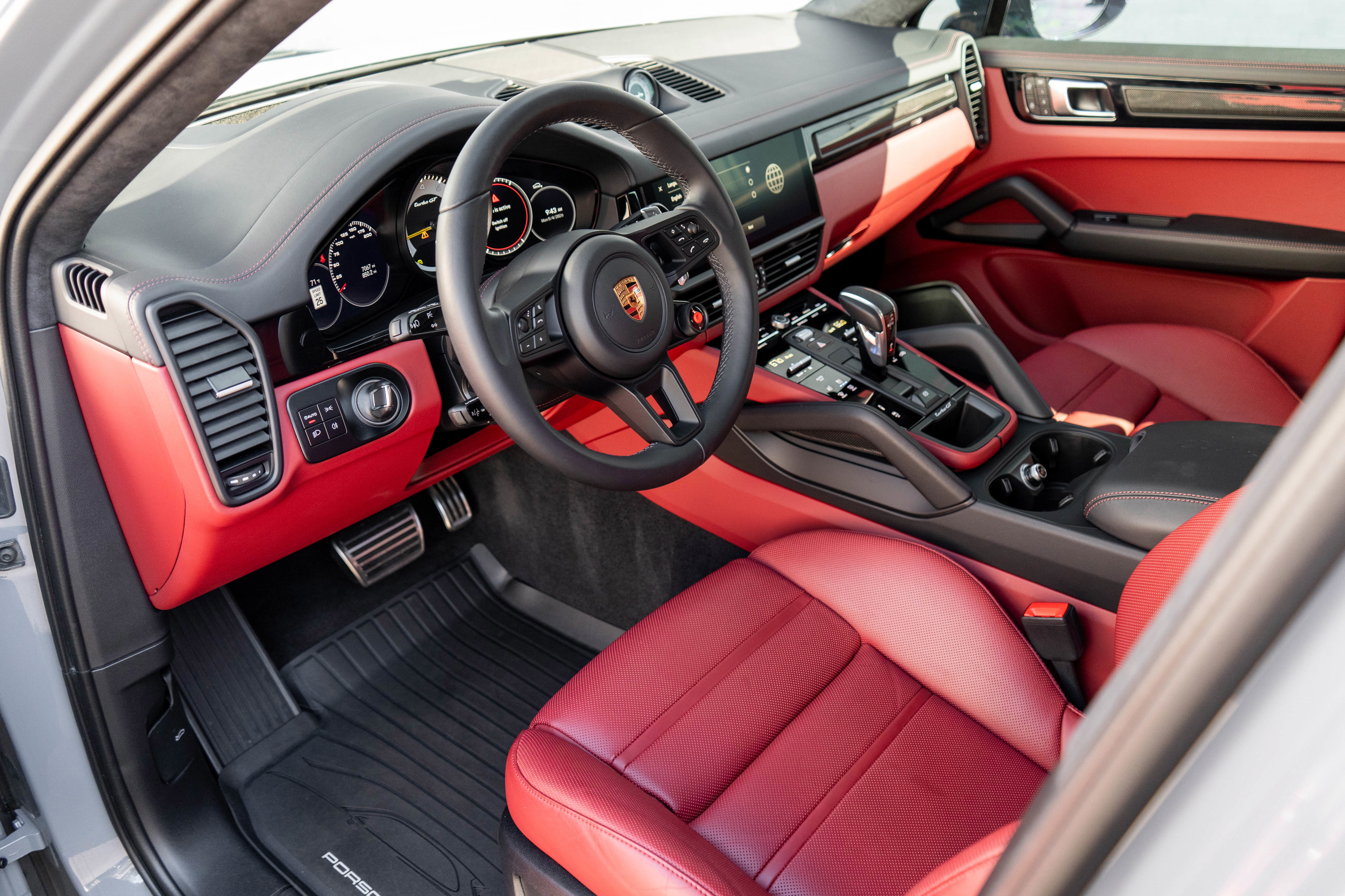 Used 2023 Porsche Cayenne Turbo GT AWD/4WD image 8