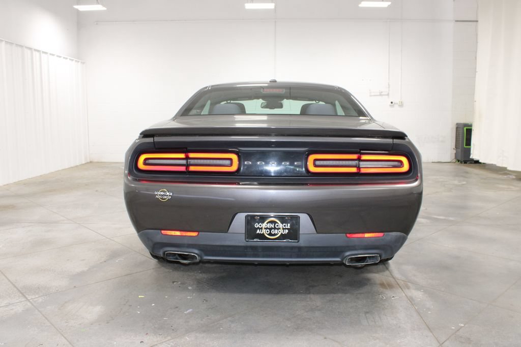 Used 2016 Dodge Challenger SXT w/ Super Sport Group (SS/T) RWD image 7