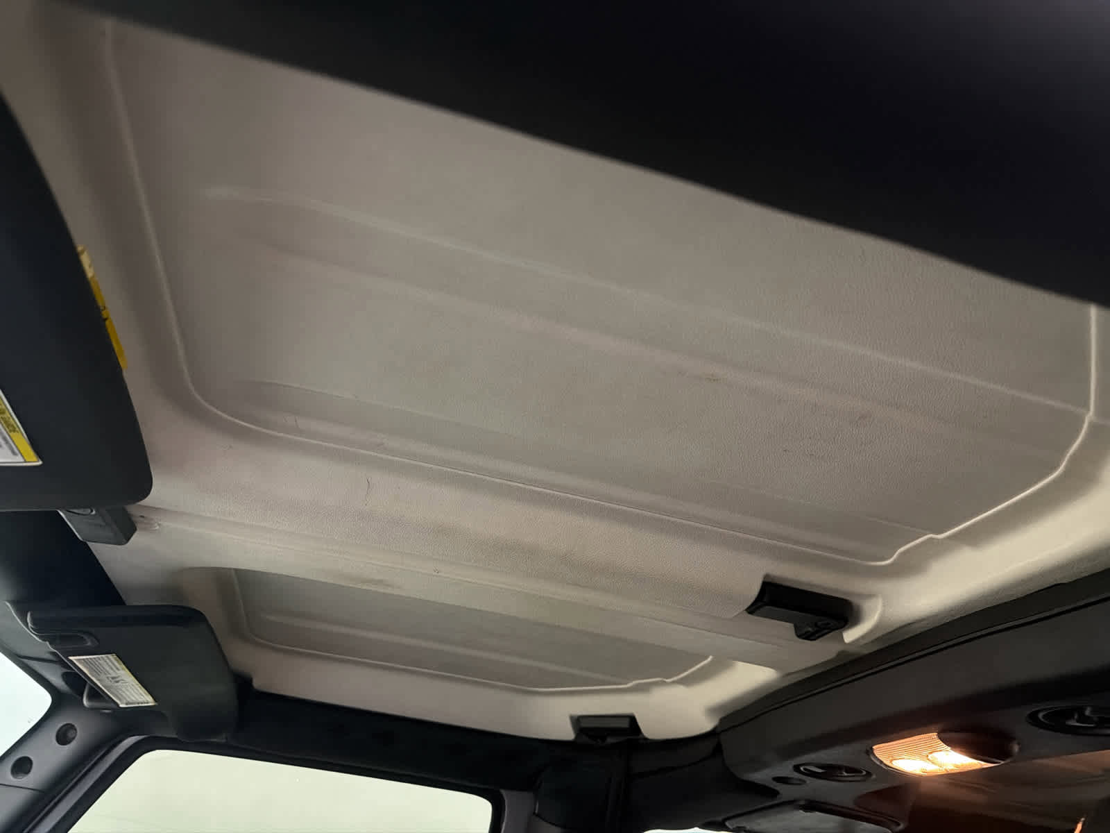 Used 2015 Jeep Wrangler Unlimited Sahara image 15