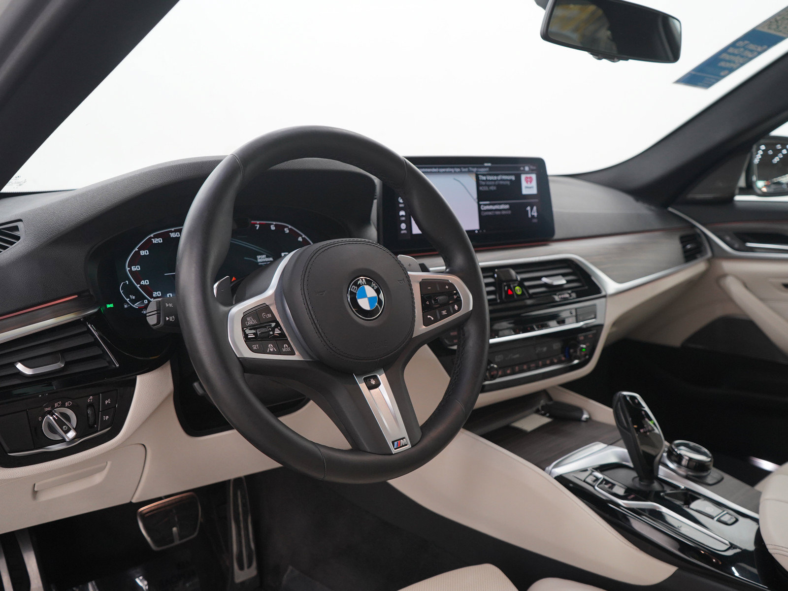Used 2021 BMW 540i xDrive w/ Executive Package AWD/4WD image 25