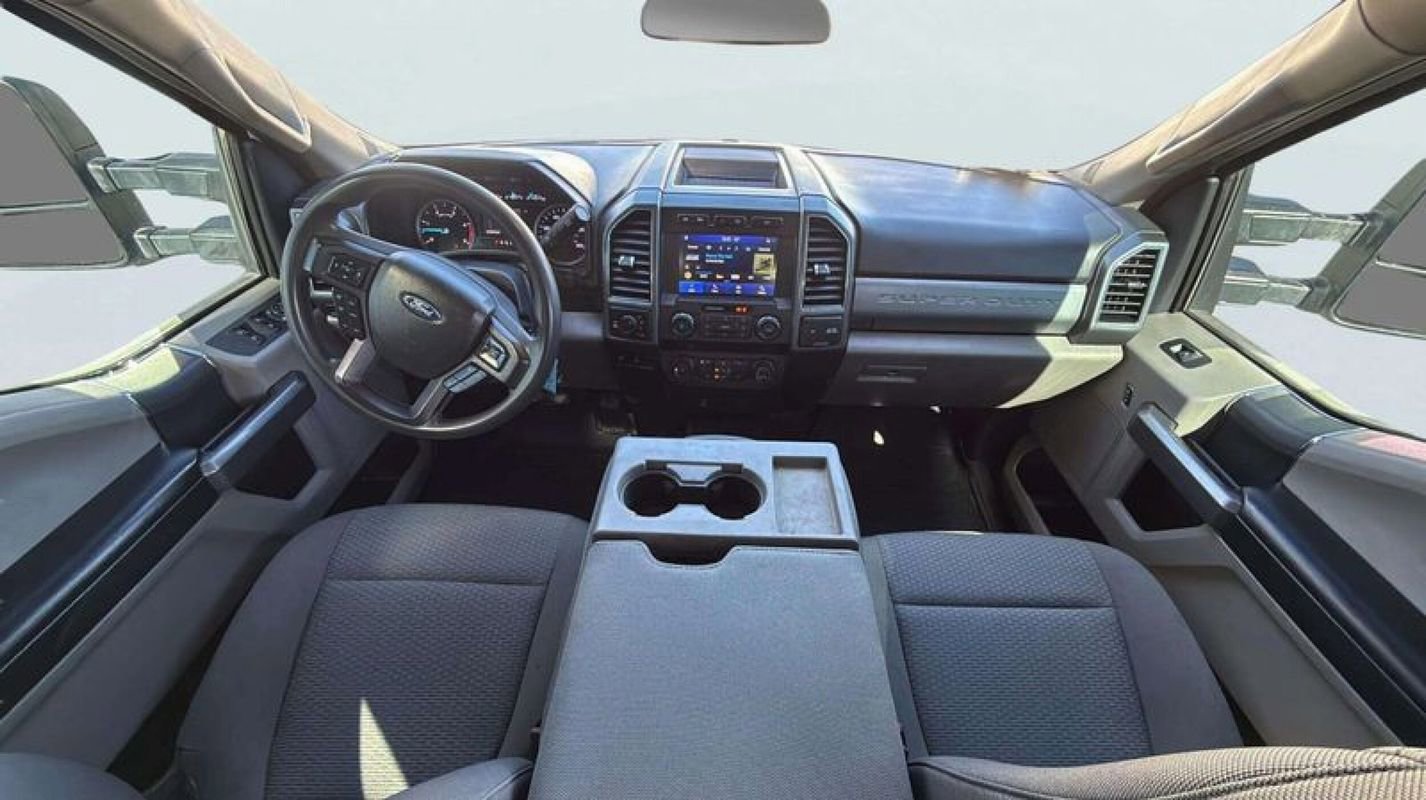 Used 2022 Ford F350 XLT w/ FX4 Off-Road Package image 9