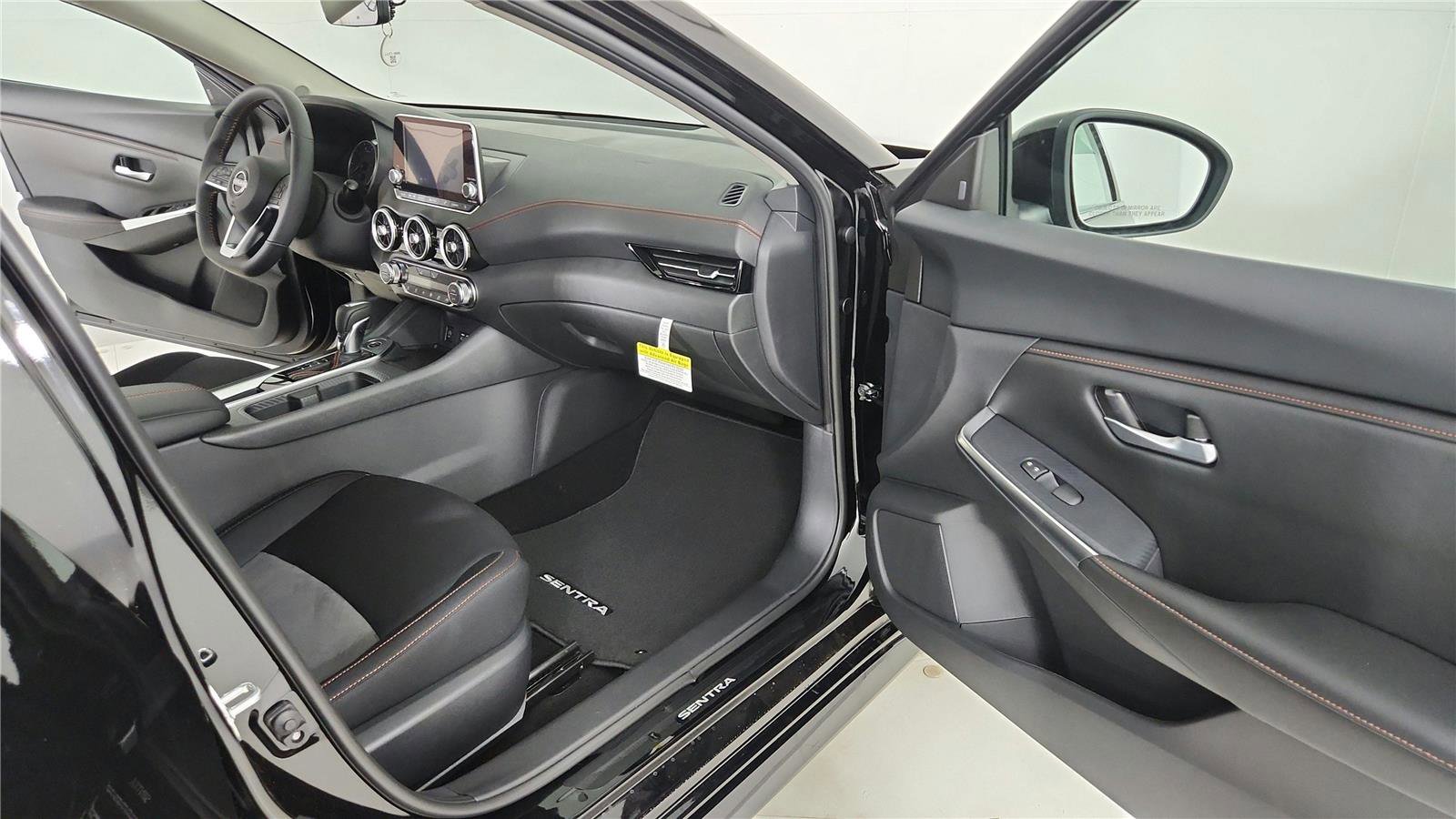 Used 2024 Nissan Sentra SR w/ Trunk Package FWD image 75