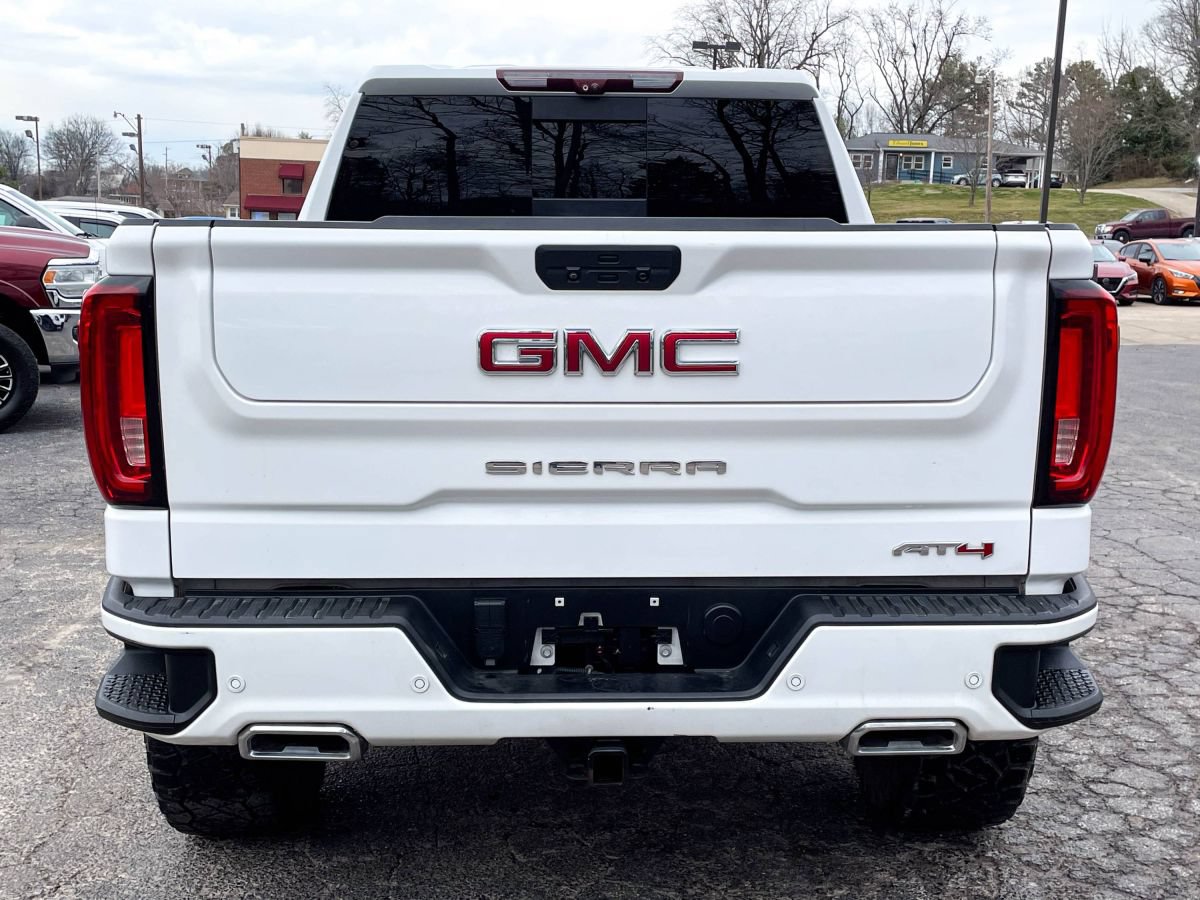Used 2021 GMC Sierra 1500 AT4 w/ AT4 Premium Package AWD/4WD image 8