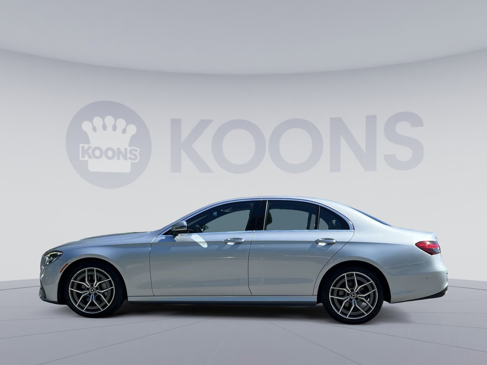 Used 2021 Mercedes-Benz E 350 4MATIC Sedan w/ Premium Package image 7