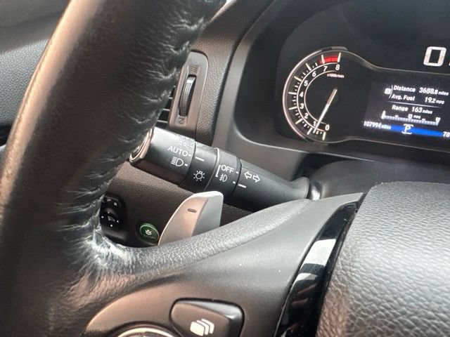 Used 2017 Honda Pilot Touring image 31