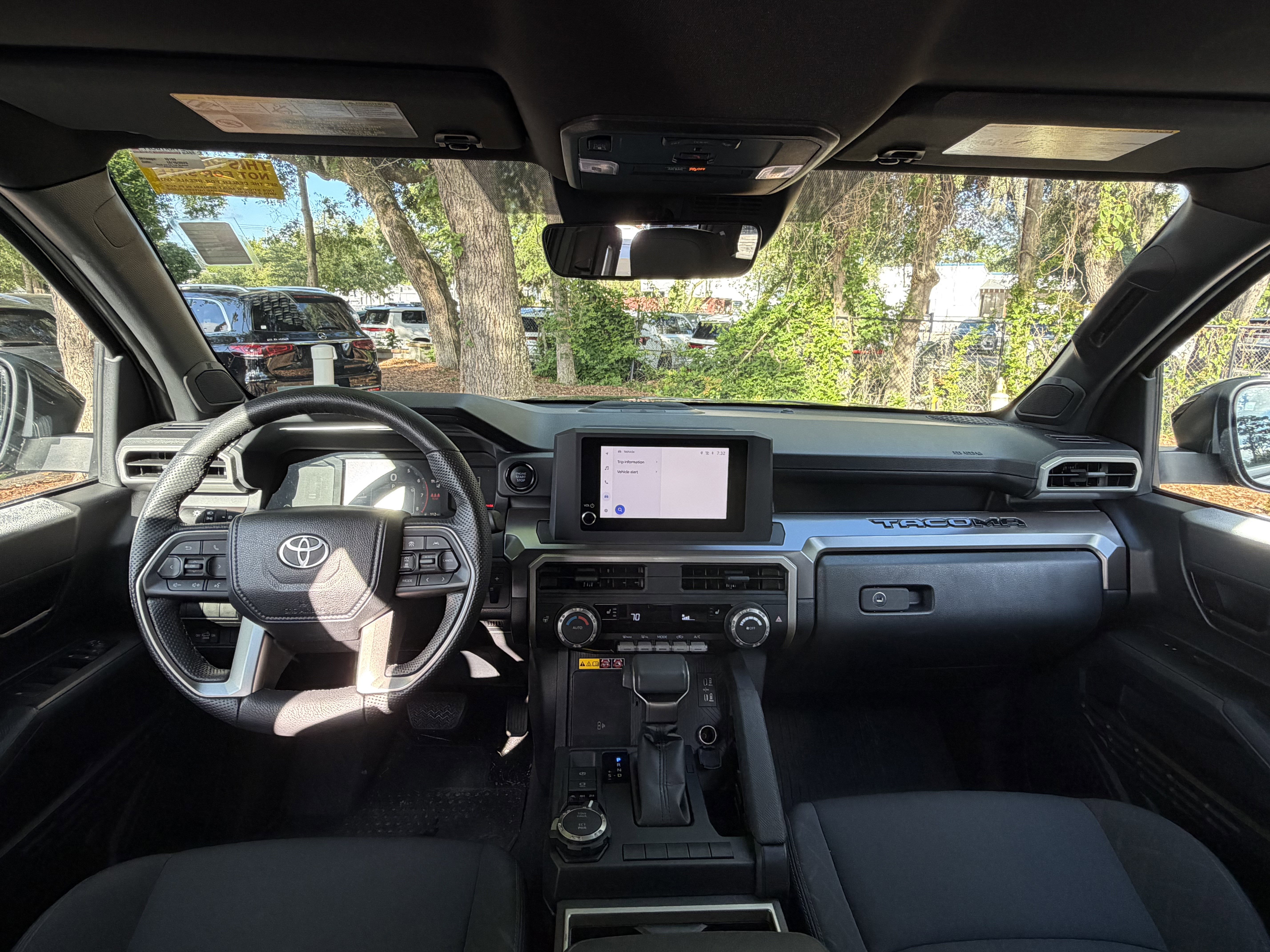 Used 2024 Toyota Tacoma SR5 AWD/4WD image 36