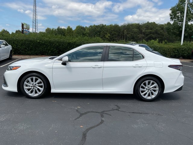 Used 2024 Toyota Camry LE FWD image 12