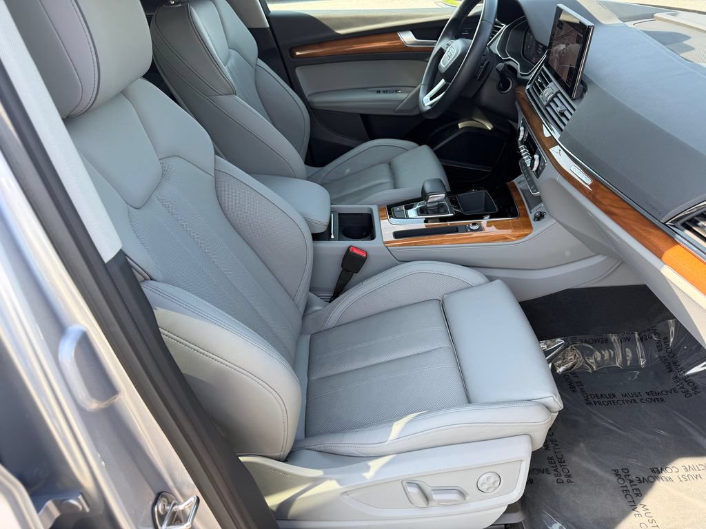 Certified 2023 Audi Q5 2.0T Prestige AWD/4WD image 15