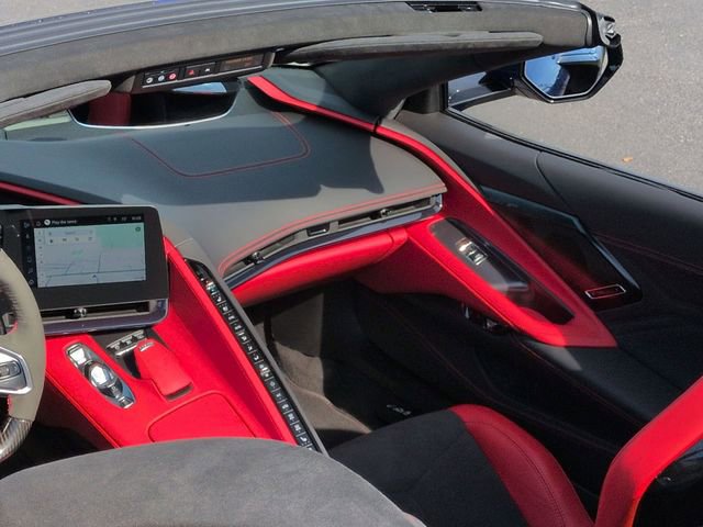 Used 2025 Chevrolet Corvette Z06 w/ Stealth Interior Trim Package RWD image 3