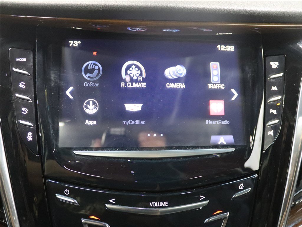 Used 2018 Cadillac Escalade ESV Luxury AWD/4WD image 36