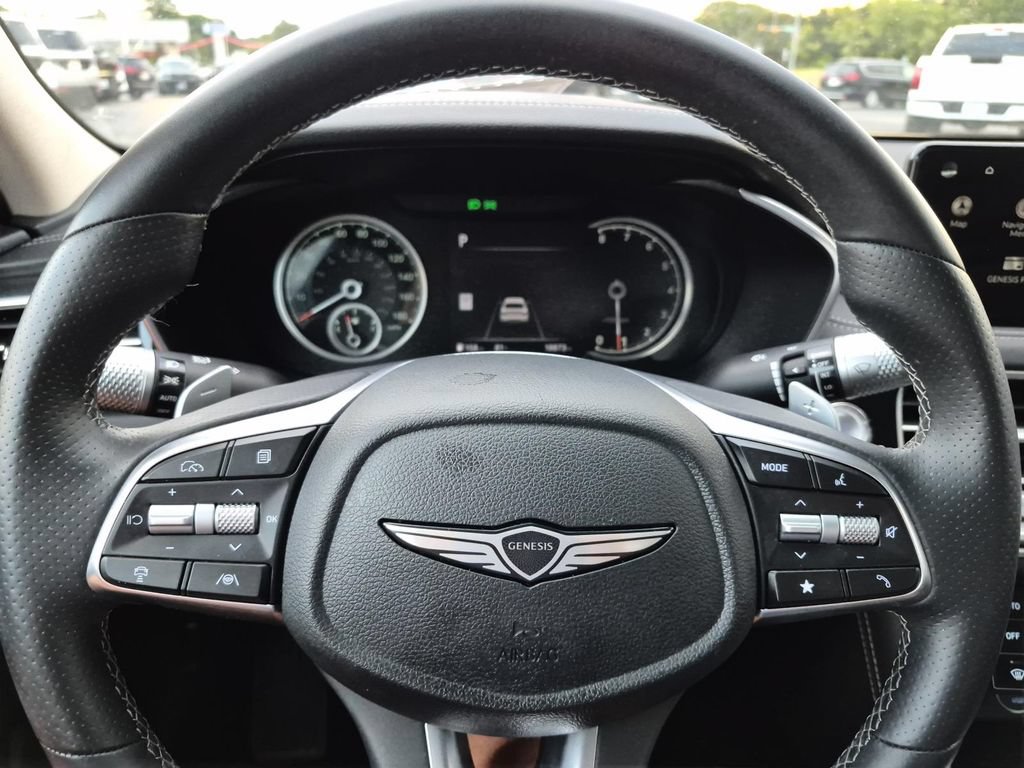 Used 2026 Genesis G70 2.5T RWD image 19