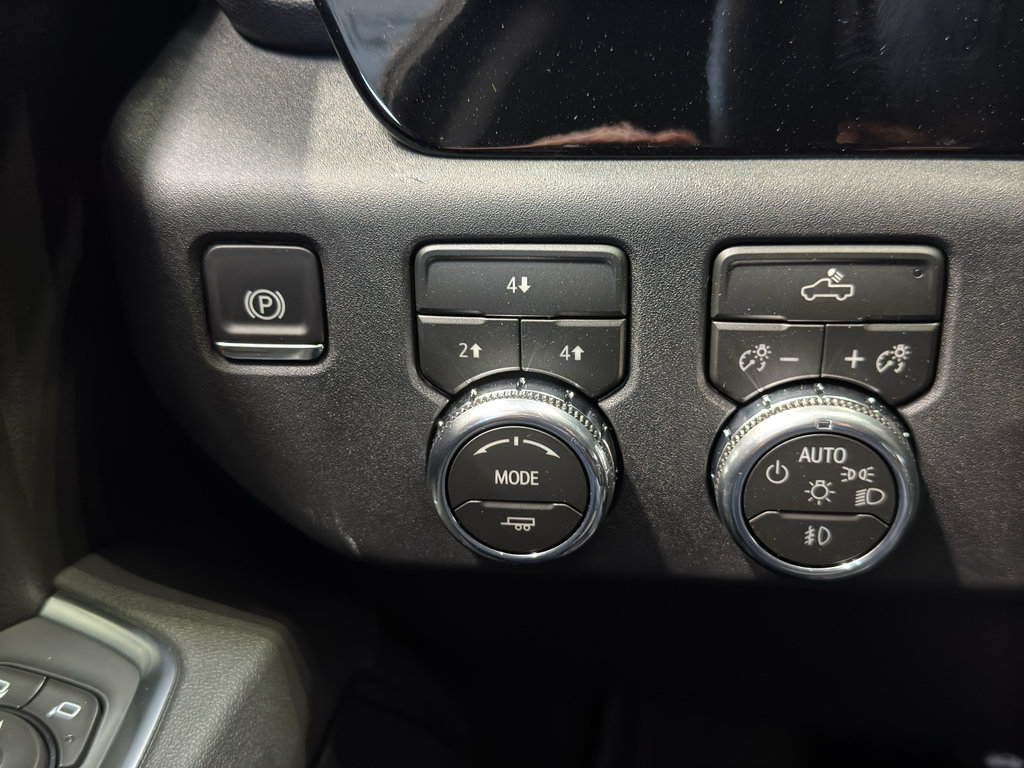 New 2026 GMC Sierra 3500 SLE AWD/4WD image 34