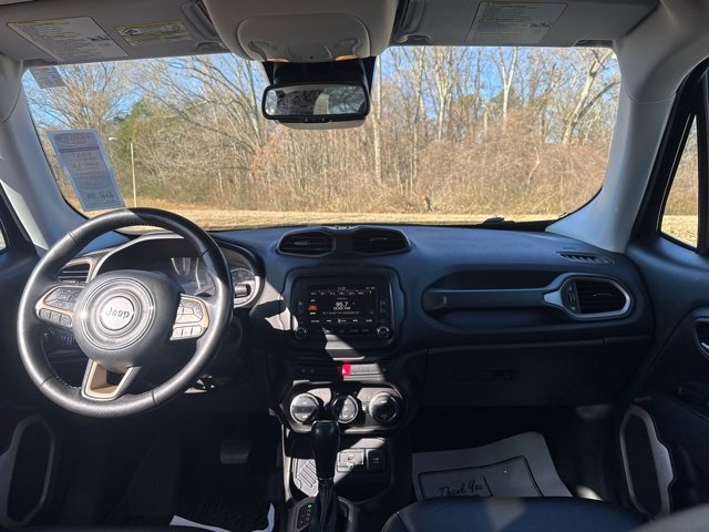 Used 2015 Jeep Renegade Limited image 12