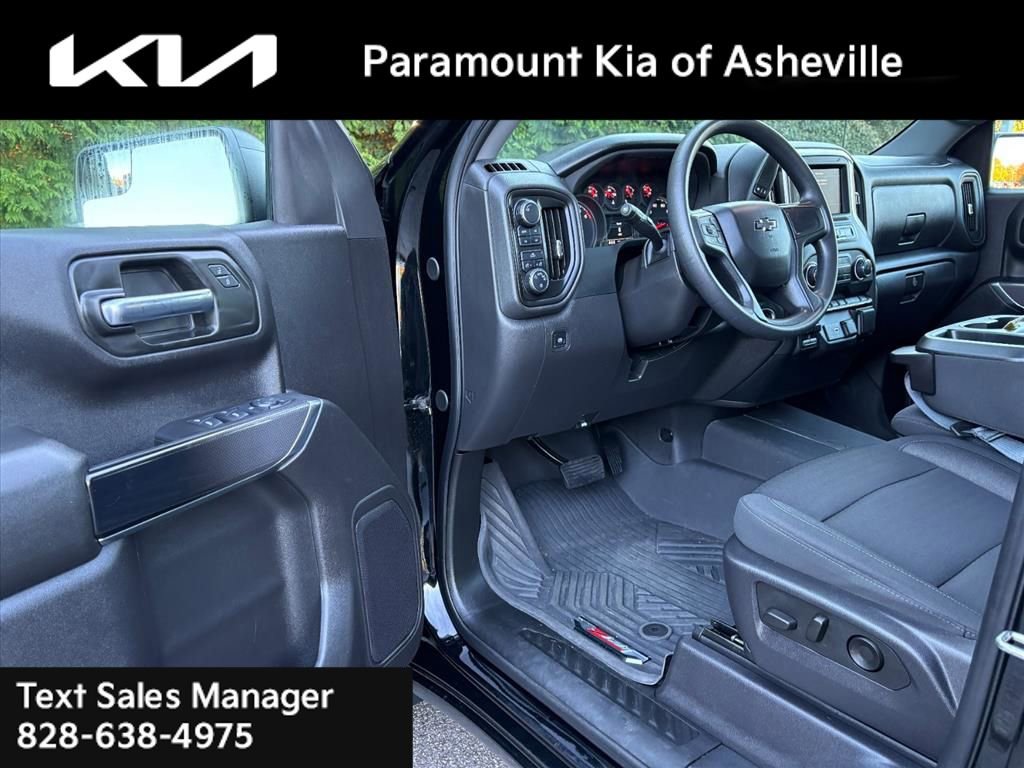 Used 2024 Chevrolet Silverado 1500 Custom Trail Boss w/ Midnight Edition image 13