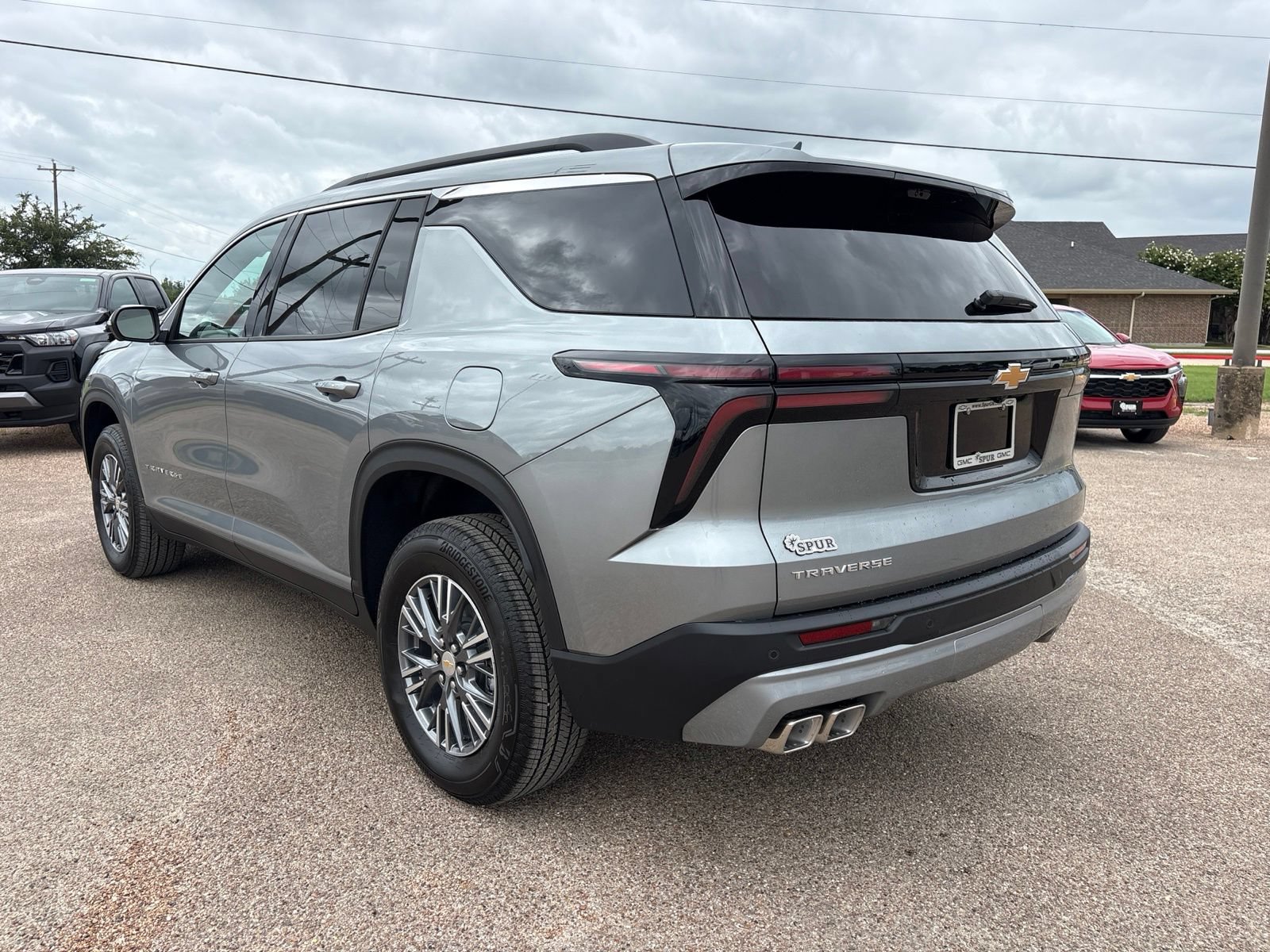 New 2026 Chevrolet Traverse LT w/ Driver Confidence Package FWD image 4