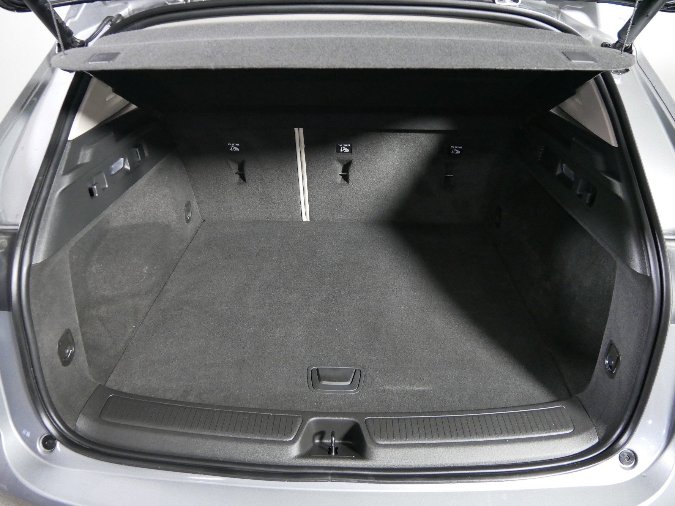 Used 2023 Buick Envision Avenir image 18