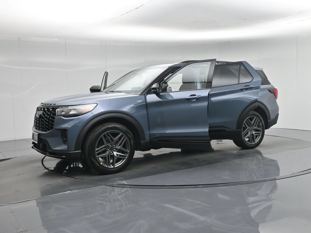 New 2026 Ford Explorer ST-Line w/ ST-Line Street Pack AWD/4WD image 5
