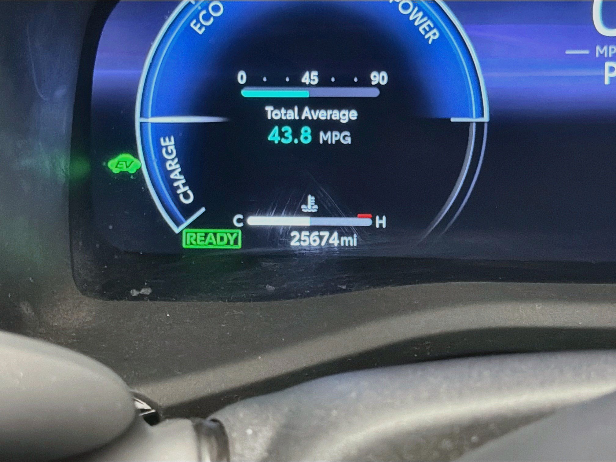 Used 2025 Toyota Camry XLE FWD image 8
