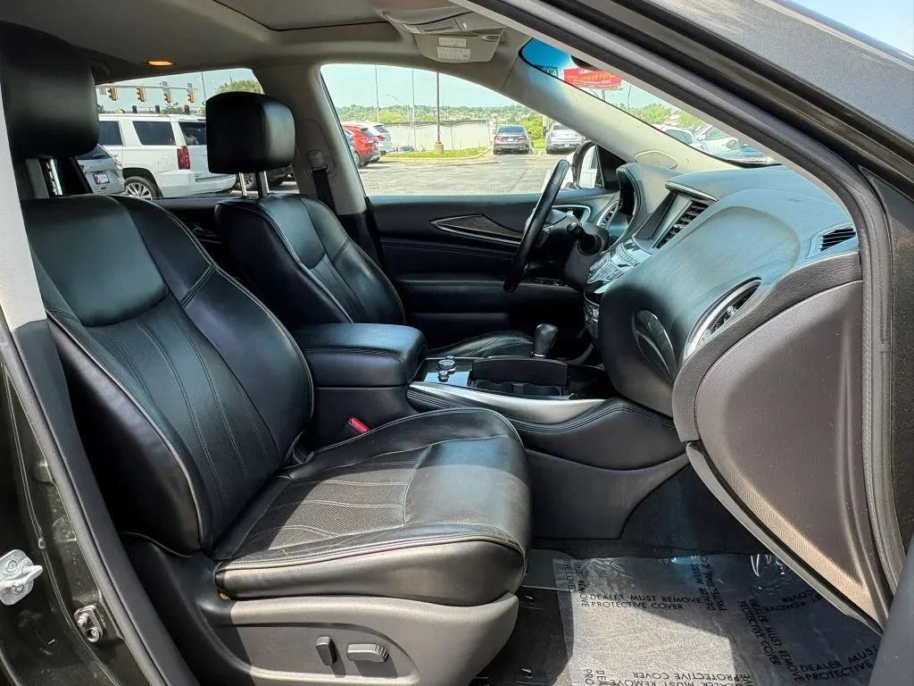 Used 2015 INFINITI QX60 Luxe w/ Premium Plus Package AWD/4WD image 18